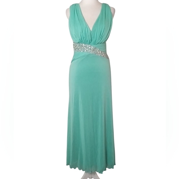 Coqueta International Seafoam Green Draped Shoulder Beaded Waist Gown Medium - Picture 1 of 7